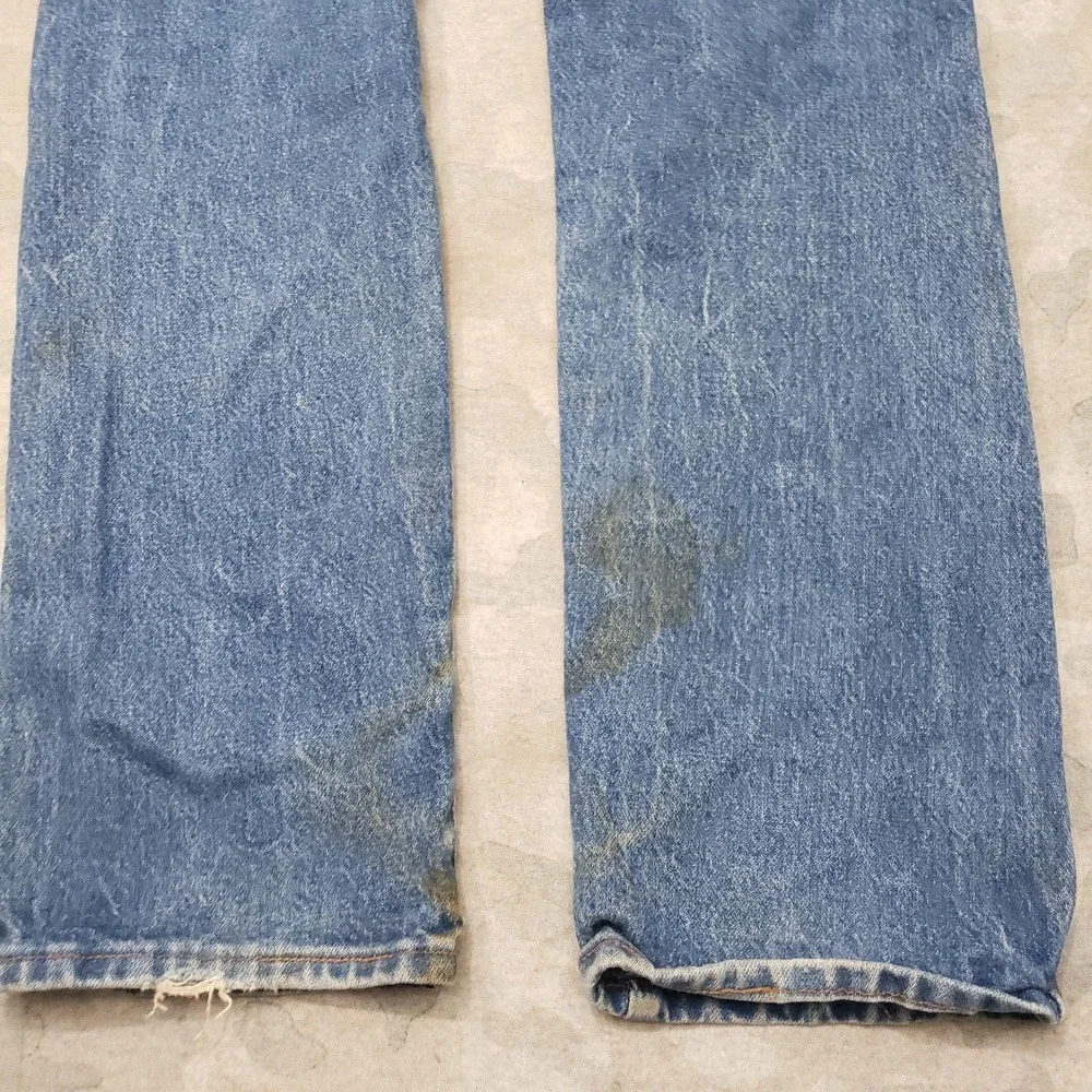 Vintage Wrangler Jeans Mens 32x34 Blue Straight Leg Cowboy Cut Denim Made In USA